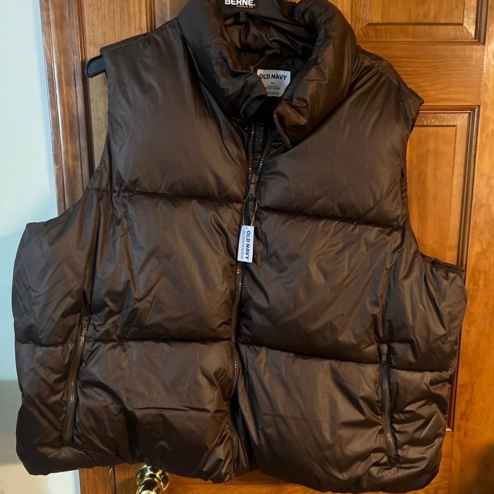 Old Navy Womens Brown Puffer Vest New With Out Tag
